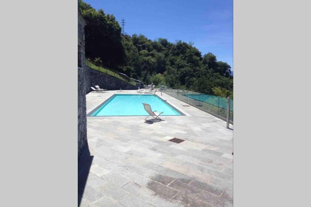 Beautiful Poolside And Stunning Lake View Gardenia Bellano Exteriér fotografie
